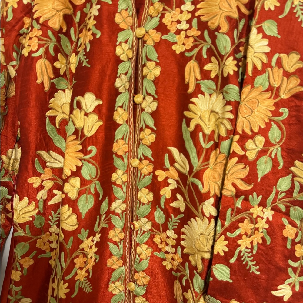 Kashmiri embroidery Coats - Picture 4 of 5